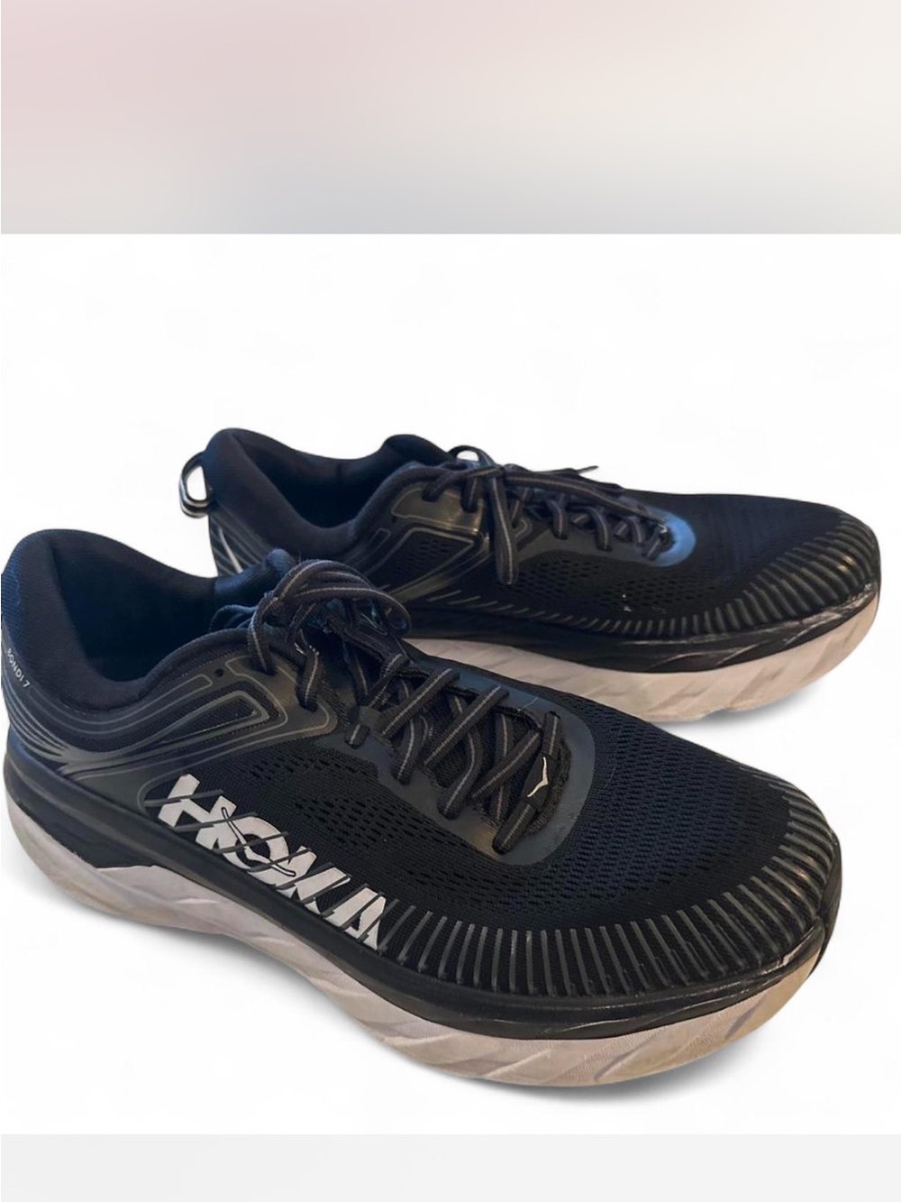 Mens B&W Hoka running shoes Size 10.5
